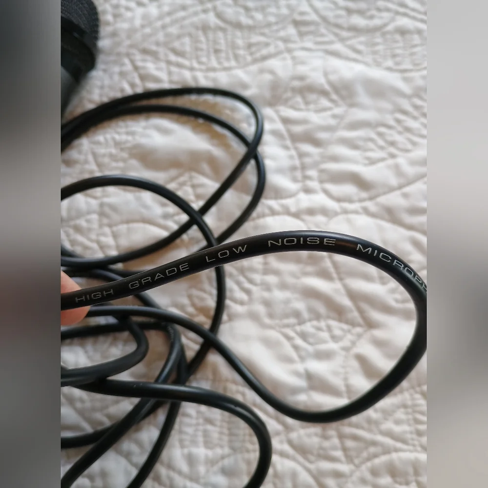The Singing Machine, Corded Dynamic Microphone